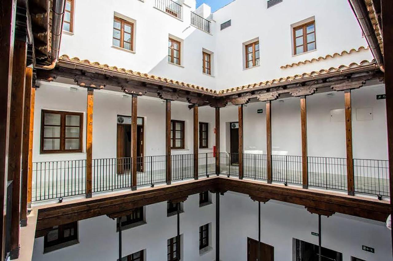 Palacio Del Siglo XVII Frente A Los Jardines De Murillo Sevilla Dış mekan fotoğraf