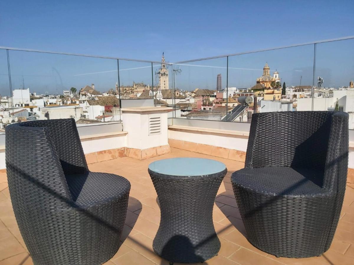 Palacio Del Siglo XVII Frente A Los Jardines De Murillo Sevilla Dış mekan fotoğraf